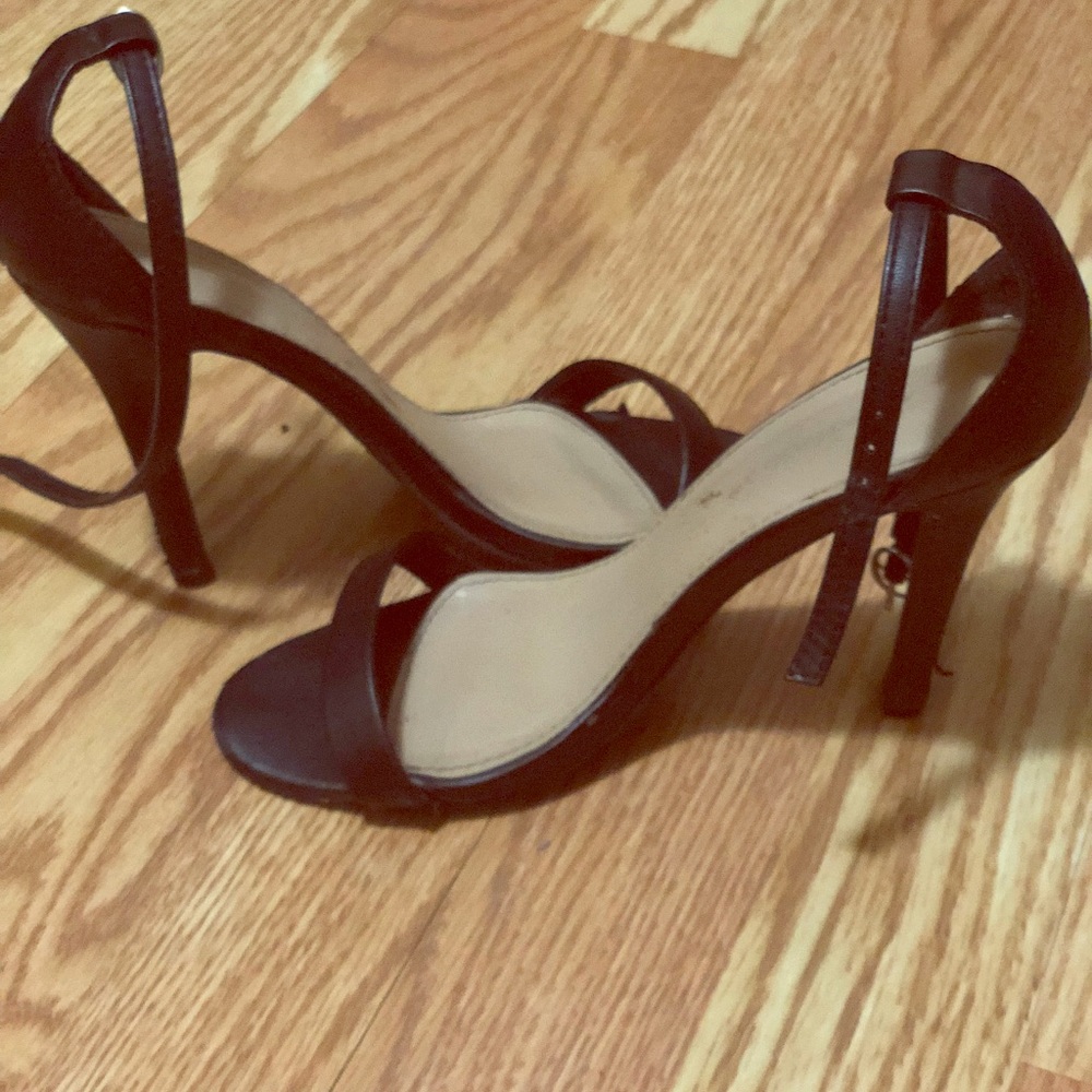 Black heels